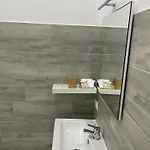 Διαμέρισμα Pontecorvo 26 *