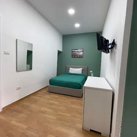 Pontecorvo 26 * Napels