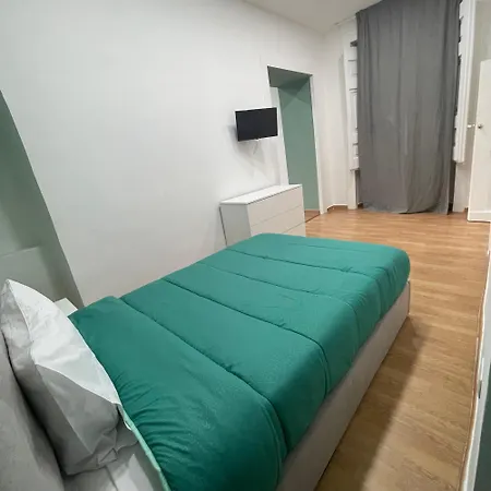 아파트 Pontecorvo 26 *